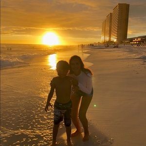 Meet your Posher, Kera